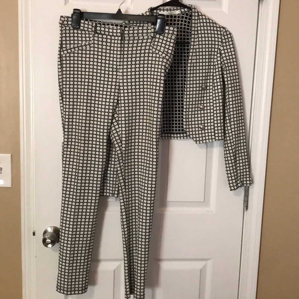 Women suit
